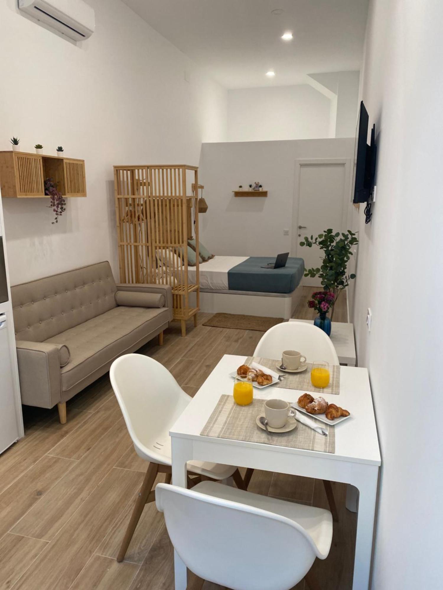 Ferienwohnung Travel Habitat Cabanyal Lofts Valencia Exterior foto