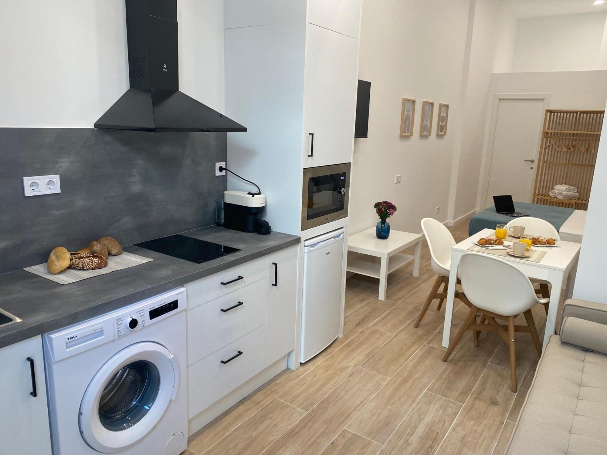 Ferienwohnung Travel Habitat Cabanyal Lofts Valencia Exterior foto