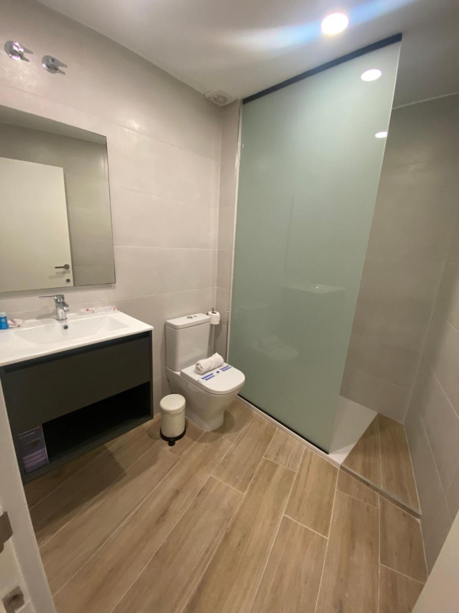 Ferienwohnung Travel Habitat Cabanyal Lofts Valencia Exterior foto