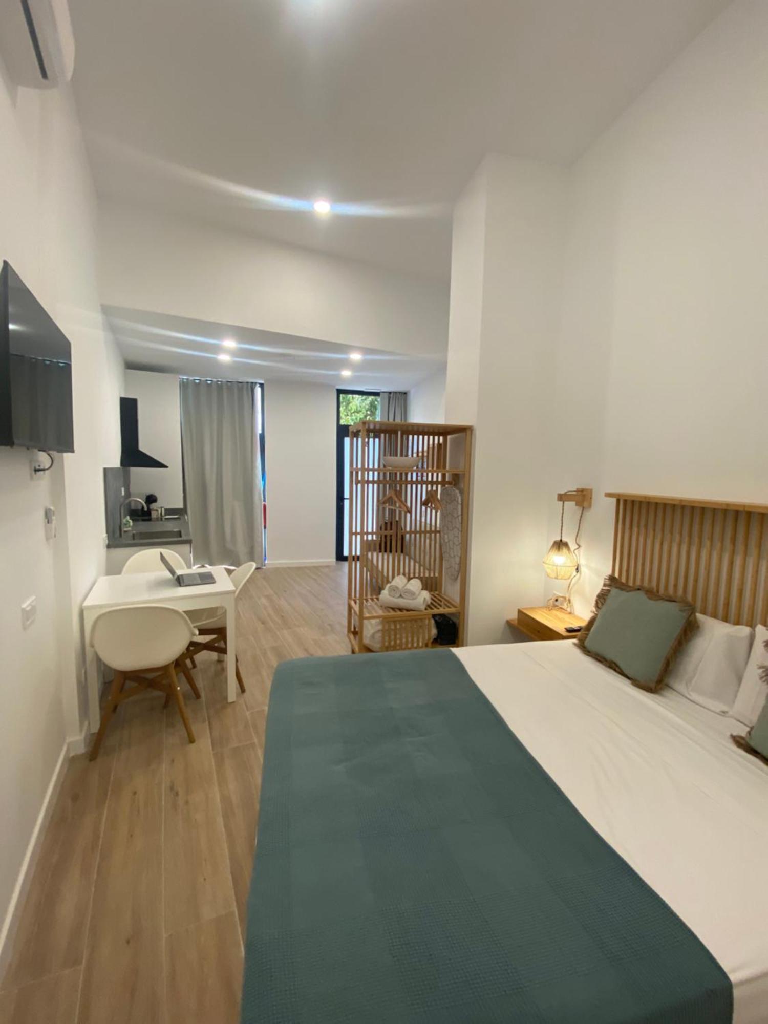Ferienwohnung Travel Habitat Cabanyal Lofts Valencia Exterior foto